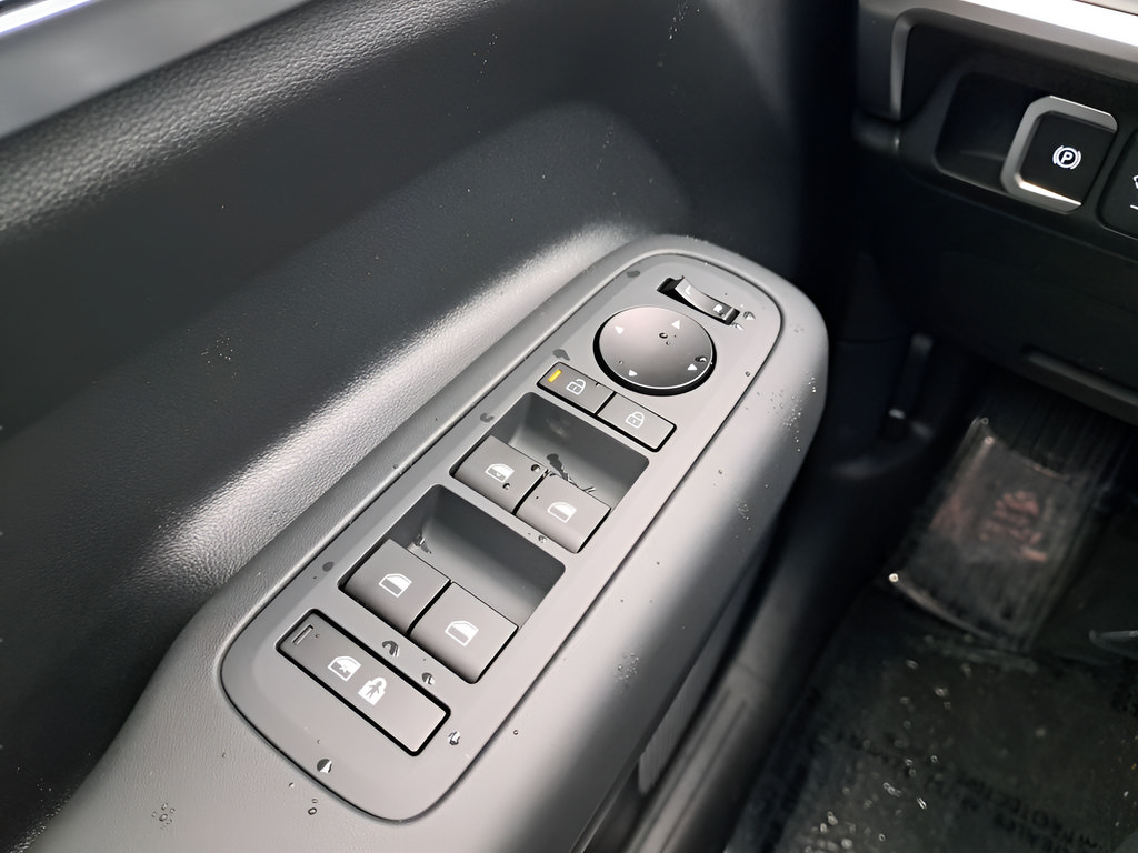 New 2026 Hyundai Santa Fe SE AWD/4WD image 32