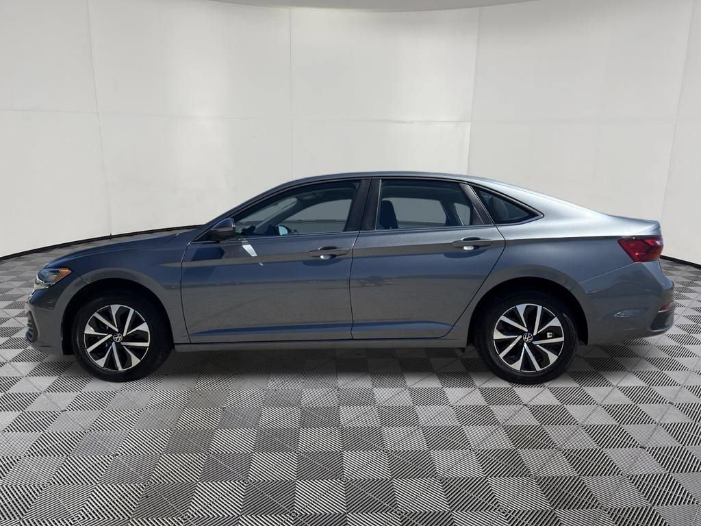 Used 2024 Volkswagen Jetta S FWD image 9