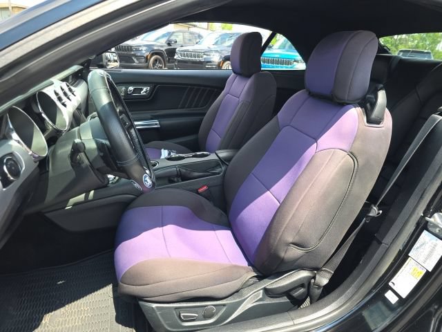 Used 2016 Ford Mustang Premium RWD image 12