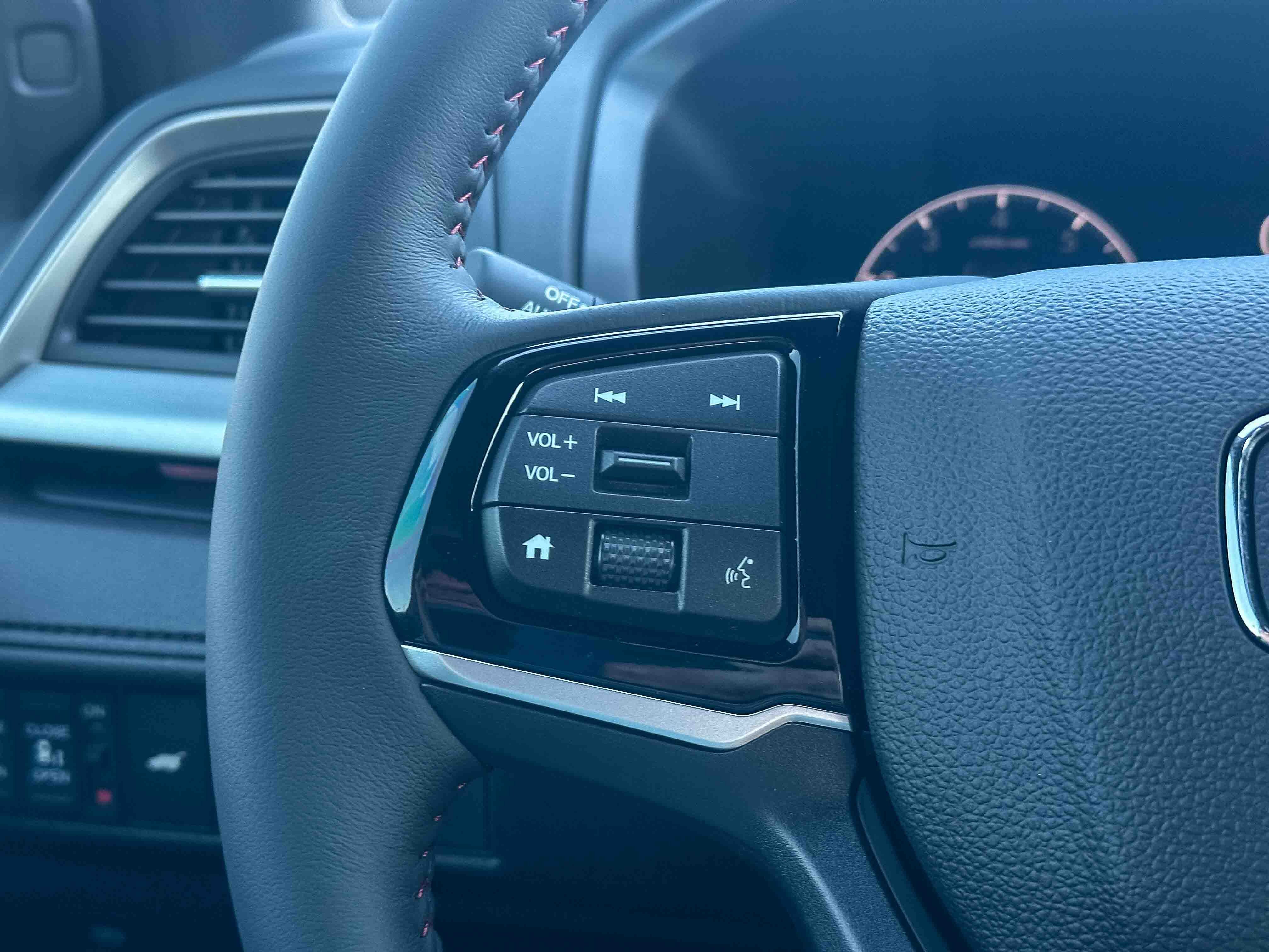 New 2026 Honda Odyssey Sport-L image 19