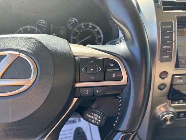 Used 2020 Lexus GX 460 Premium w/ Premium Package AWD/4WD image 16