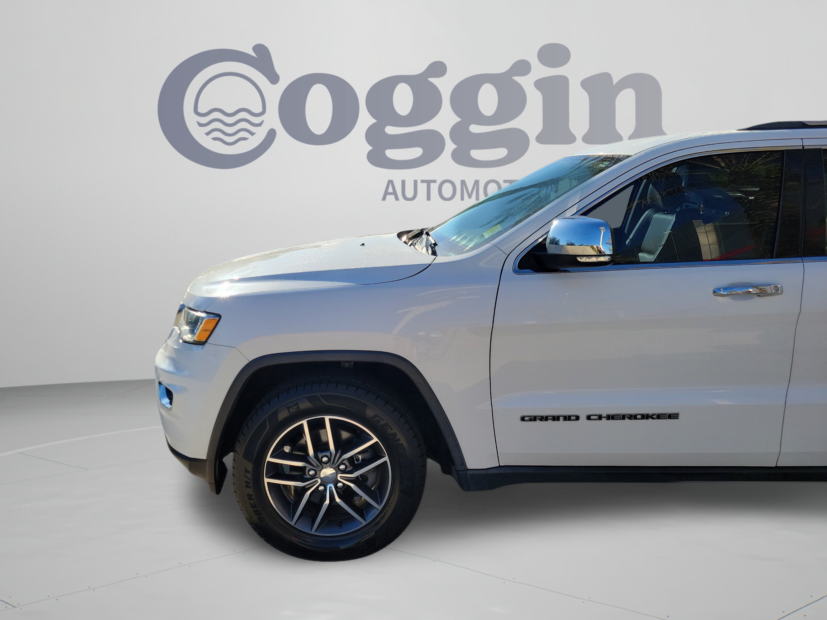 Used 2018 Jeep Grand Cherokee Limited w/ Trailer Tow Group IV AWD/4WD image 30