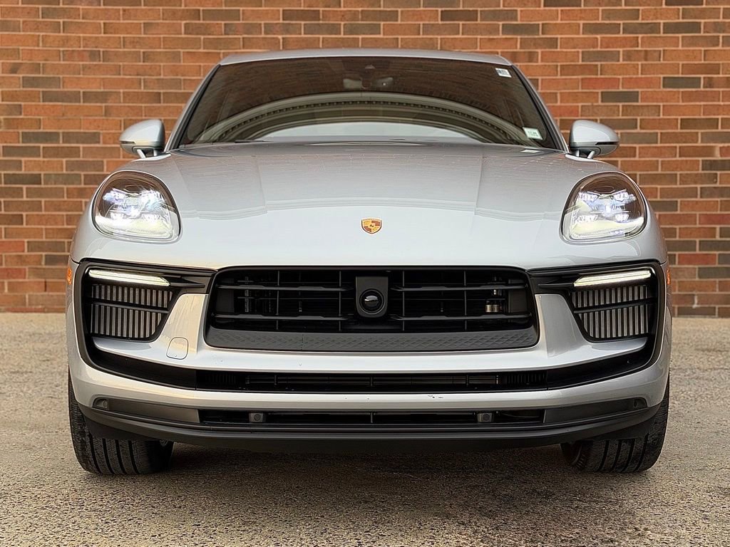 New 2026 Porsche Macan S image 10