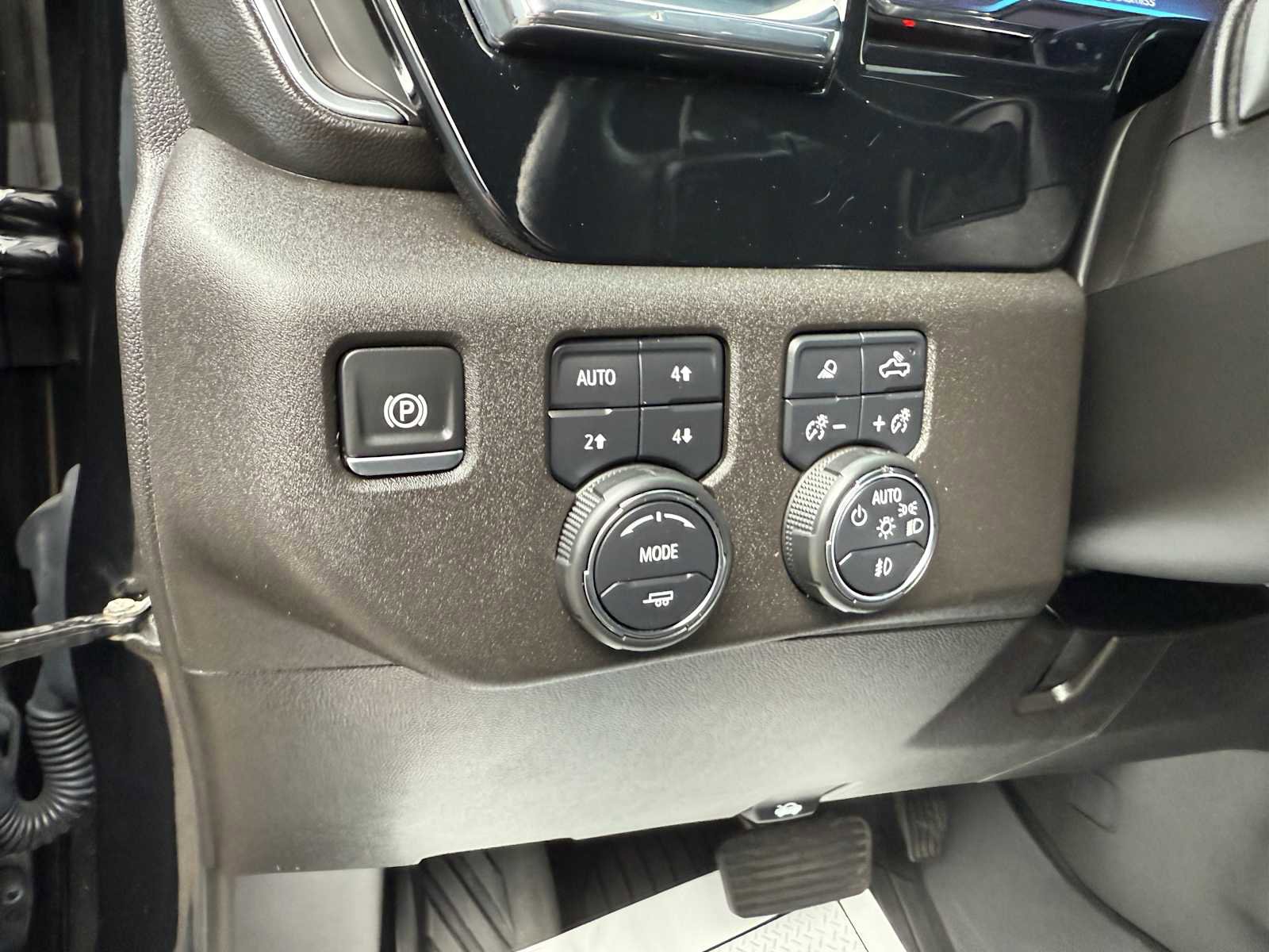 Used 2024 Chevrolet Silverado 1500 RST w/ RST All Star Premium Package image 17