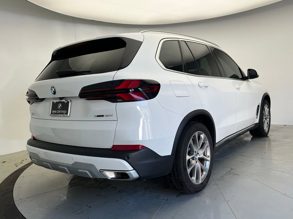 Certified 2024 BMW X5 xDrive40i w/ Parking Assistance Package image 3
