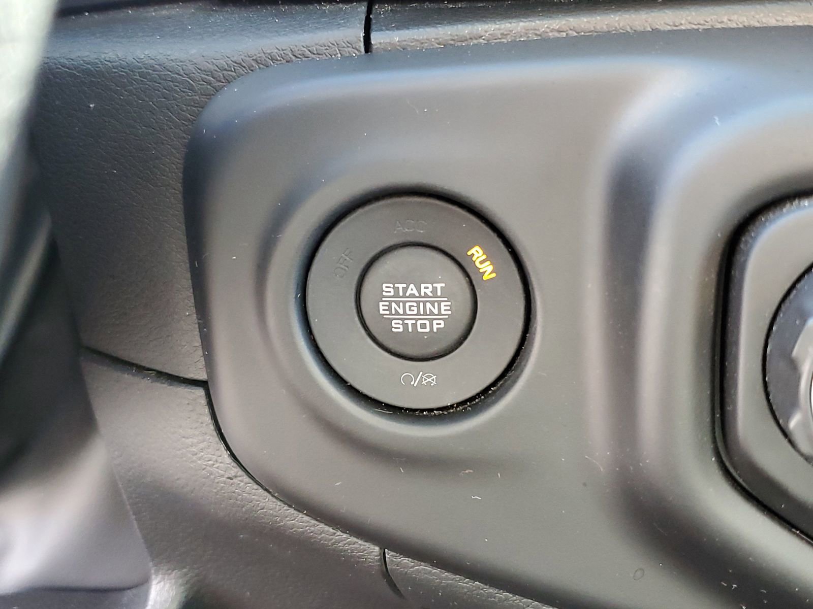 Used 2023 Jeep Wrangler Unlimited Sport AWD/4WD image 28