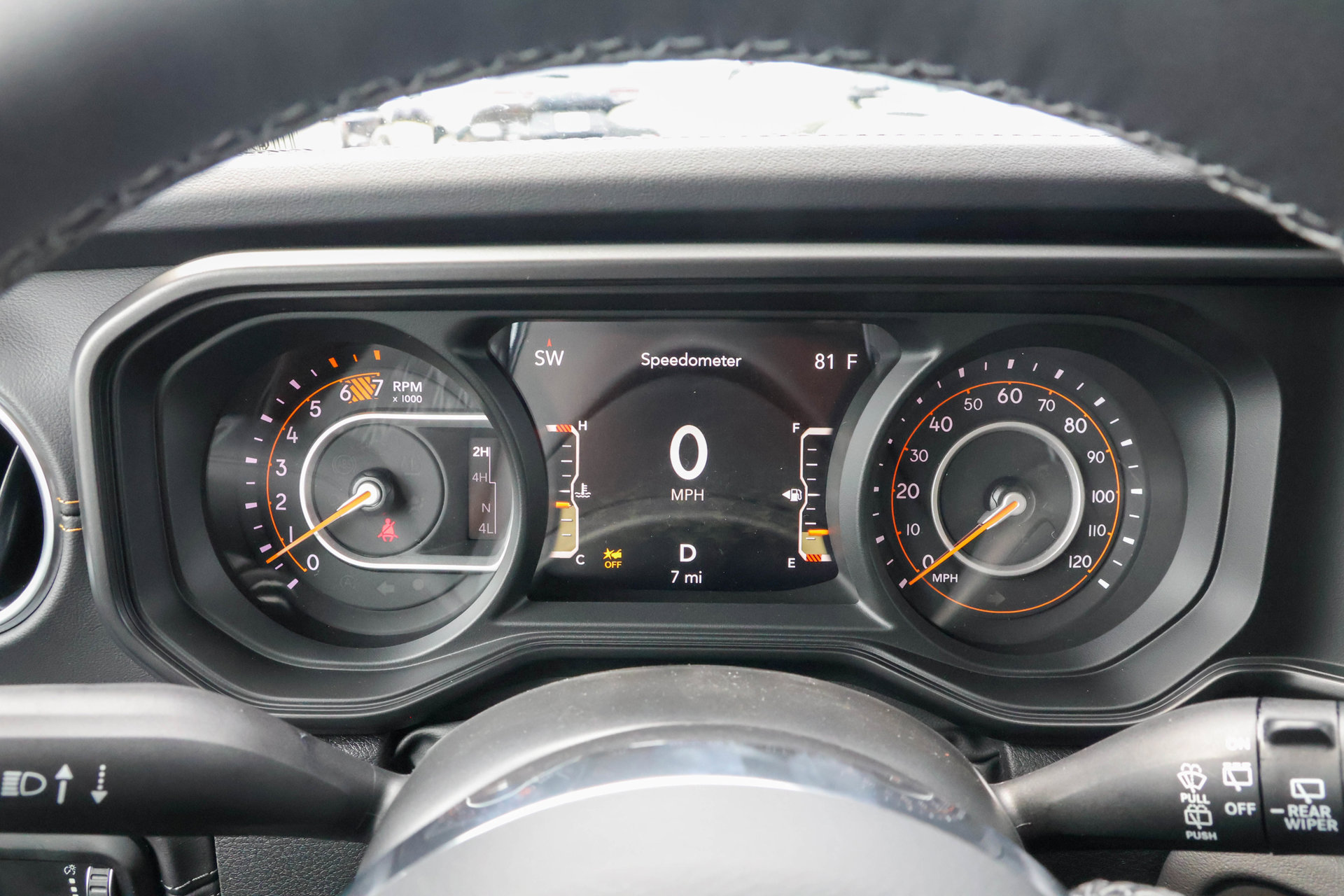 New 2026 Jeep Wrangler Unlimited Sahara AWD/4WD image 28