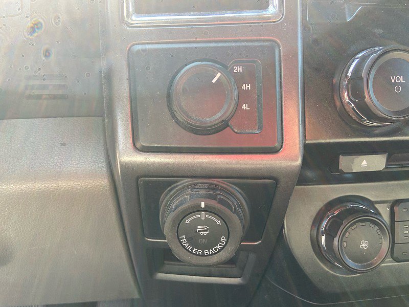 Used 2016 Ford F150 XLT w/ Equipment Group 302A Luxury image 15