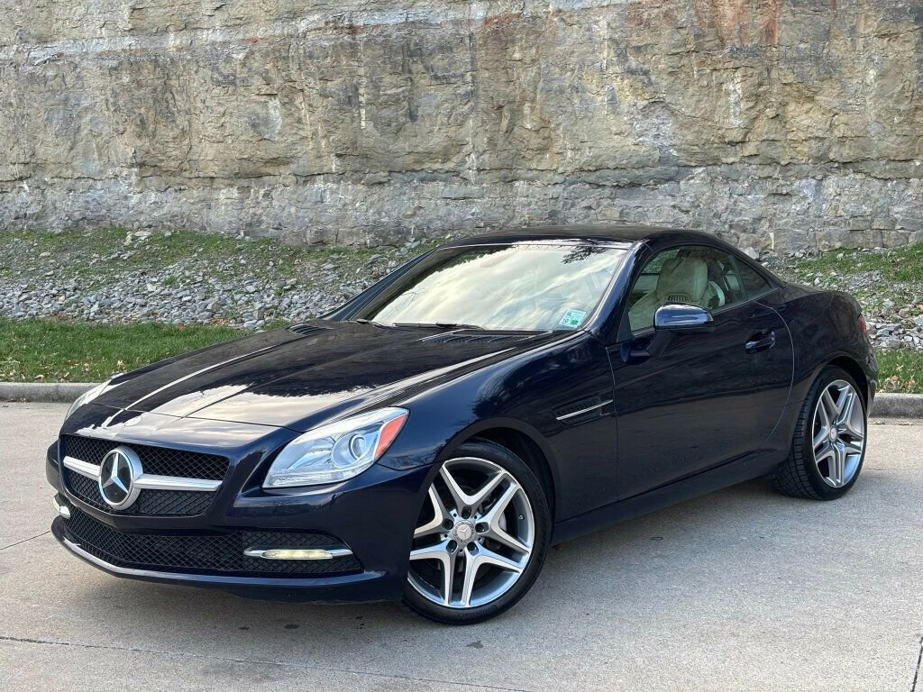 Used 2015 Mercedes-Benz SLK 250 2015 MERCEDES-BENZ SLK 250