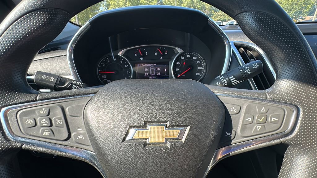 Used 2021 Chevrolet Equinox LT image 23