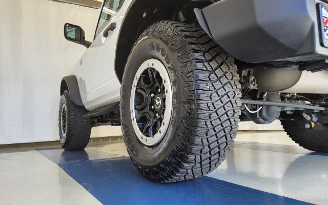 Used 2023 Ford Bronco Big Bend w/ Sasquatch Package AWD/4WD image 7