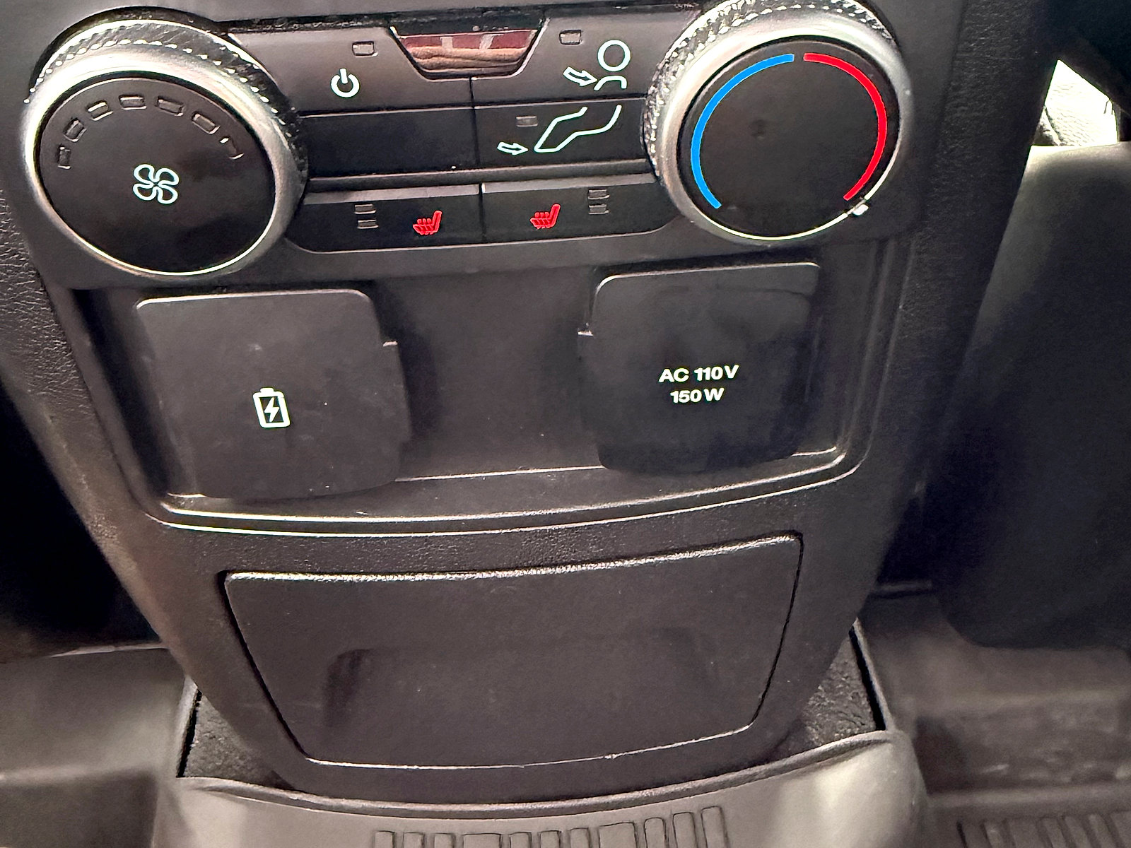 Used 2023 Ford Explorer ST w/ Equipment Group 401A AWD/4WD image 17