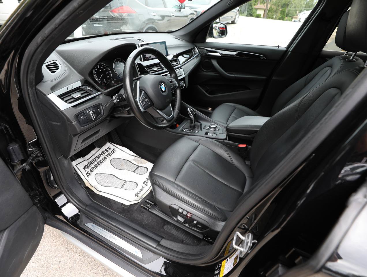 Used 2020 BMW X1 xDrive28i w/ Convenience Package AWD/4WD image 18
