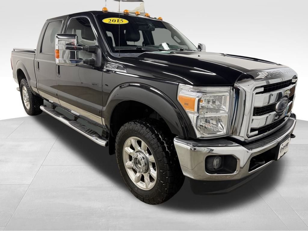 Used 2015 Ford F250 Lariat w/ Lariat Interior Package image 2