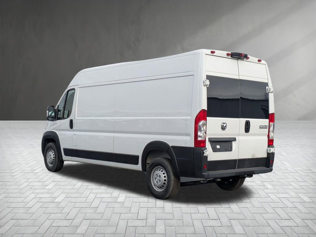 Used 2024 RAM ProMaster 2500 FWD image 5
