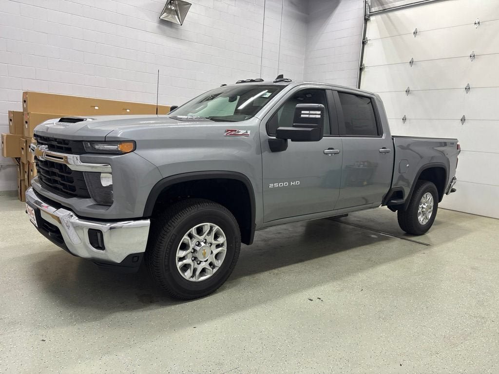 New 2026 Chevrolet Silverado 2500 LT AWD/4WD image 9