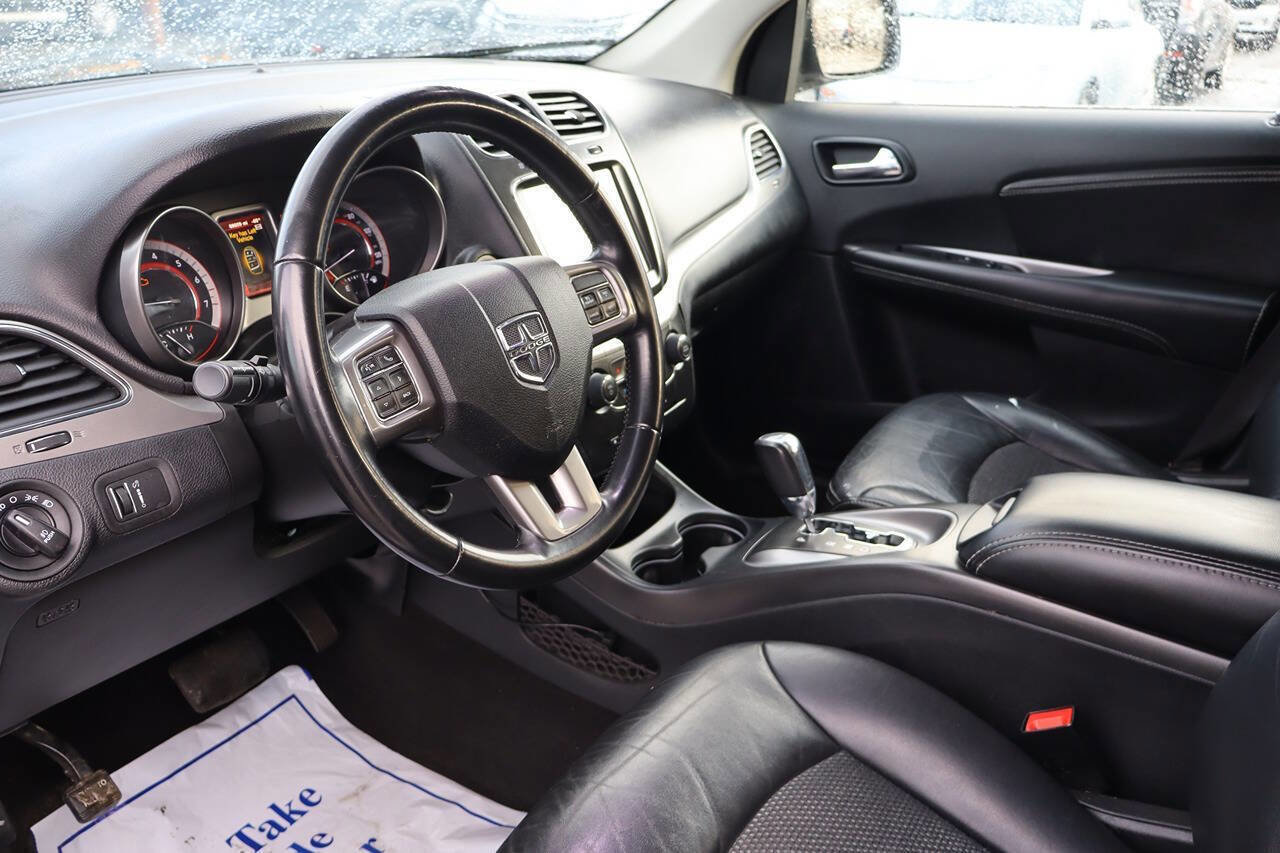 Used 2019 Dodge Journey Crossroad image 10