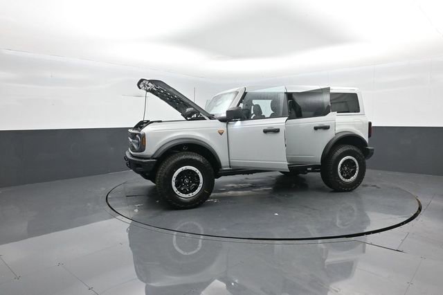 New 2026 Ford Bronco Badlands image 38