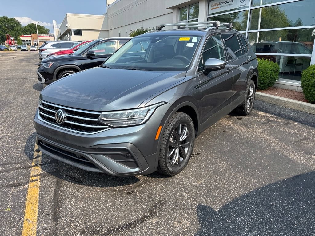 Used 2022 Volkswagen Tiguan SE AWD/4WD image 4
