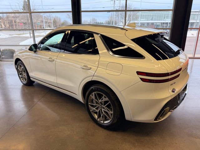 Used 2024 Genesis GV70 2.5T Select w/ Select Package image 4