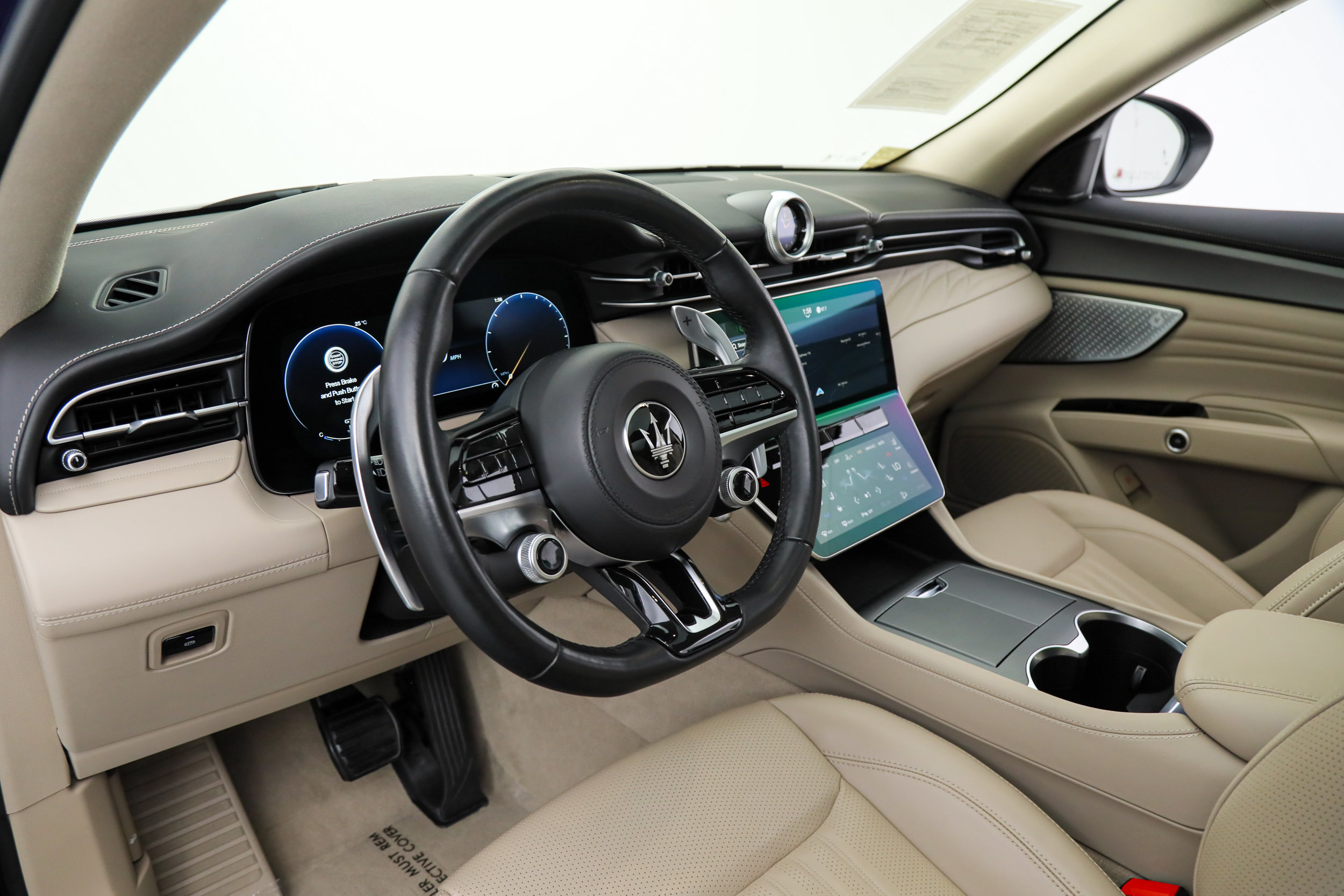 Certified 2023 Maserati Grecale Modena AWD/4WD image 15