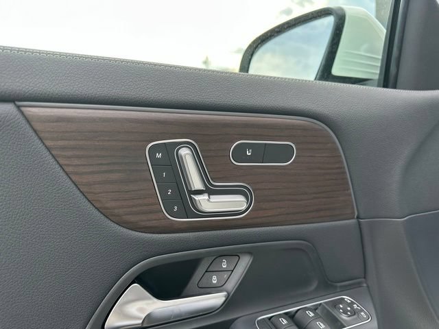 New 2026 Mercedes-Benz GLA 250 4MATIC image 13