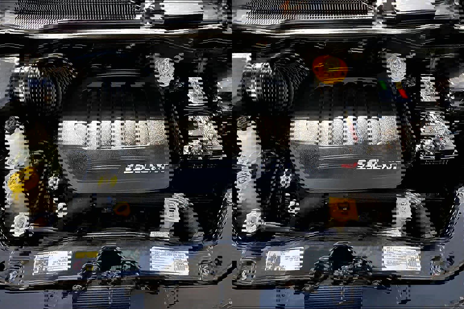 Used 2017 Dodge Grand Caravan SXT image 31