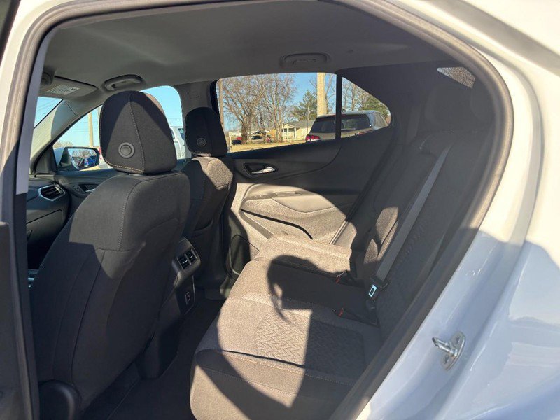 Certified 2024 Chevrolet Equinox LT FWD image 10