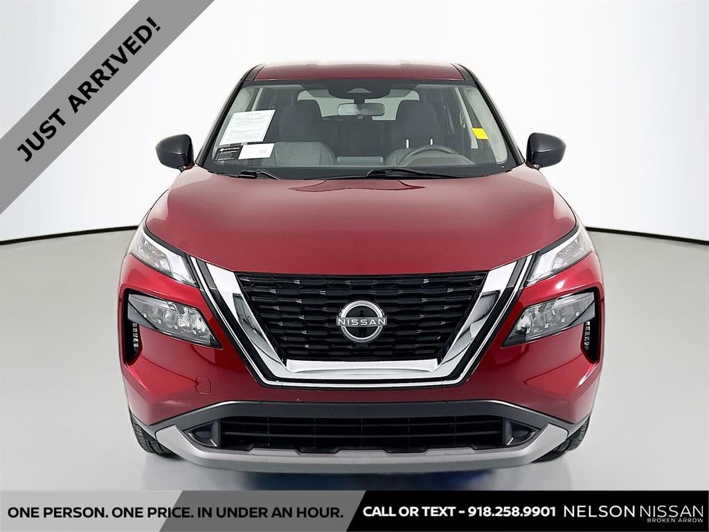 Certified 2022 Nissan Rogue S image 2