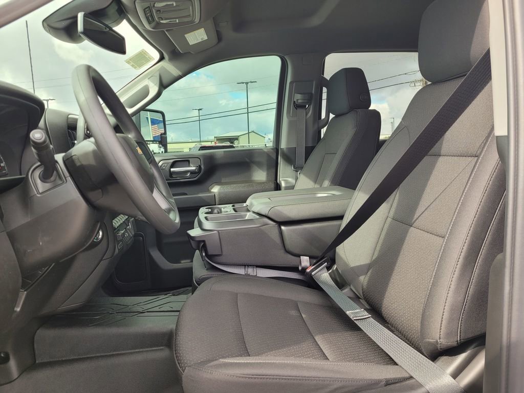 New 2026 Chevrolet Silverado 3500 W/T image 14