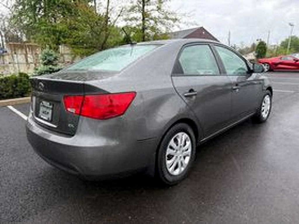Used 2013 Kia Forte EX w/ Fuel Economy Pkg FWD image 4