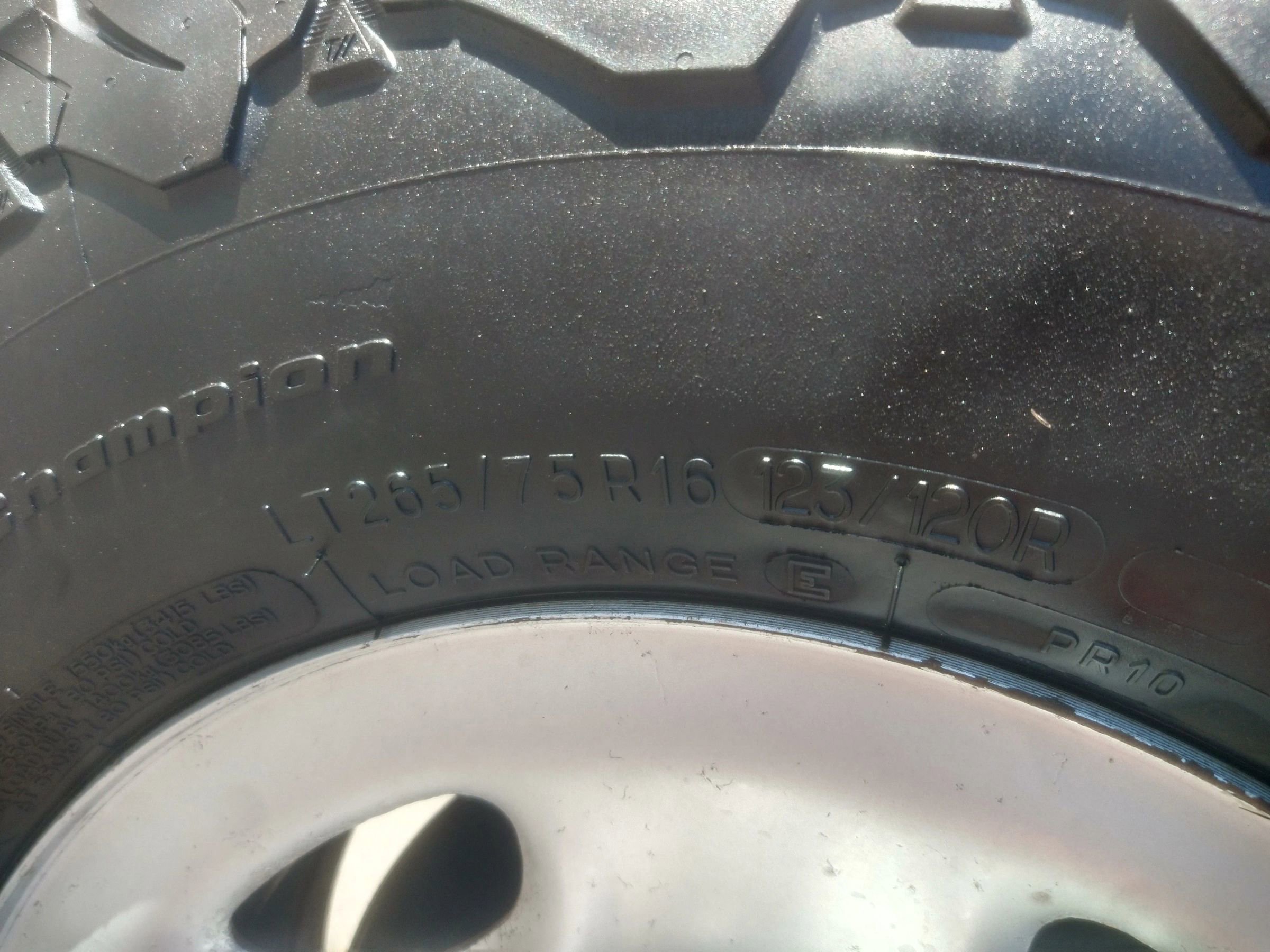 Used 2015 Chevrolet Express 2500 LS image 29