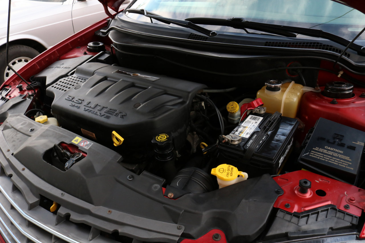 Used 2004 Chrysler Pacifica AWD image 49