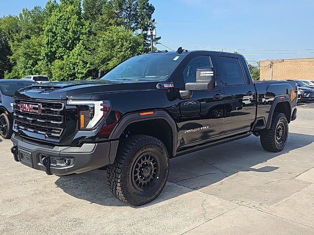 New 2025 GMC Sierra 2500 AT4X w/ AT4X AEV Edition image 4