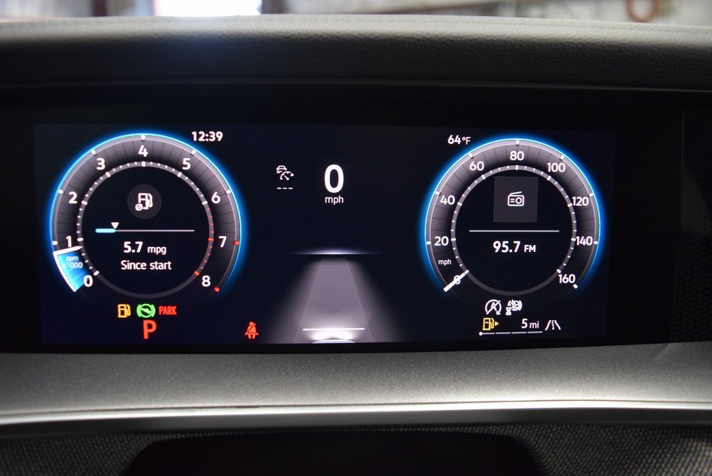 New 2025 Volkswagen Tiguan S image 9