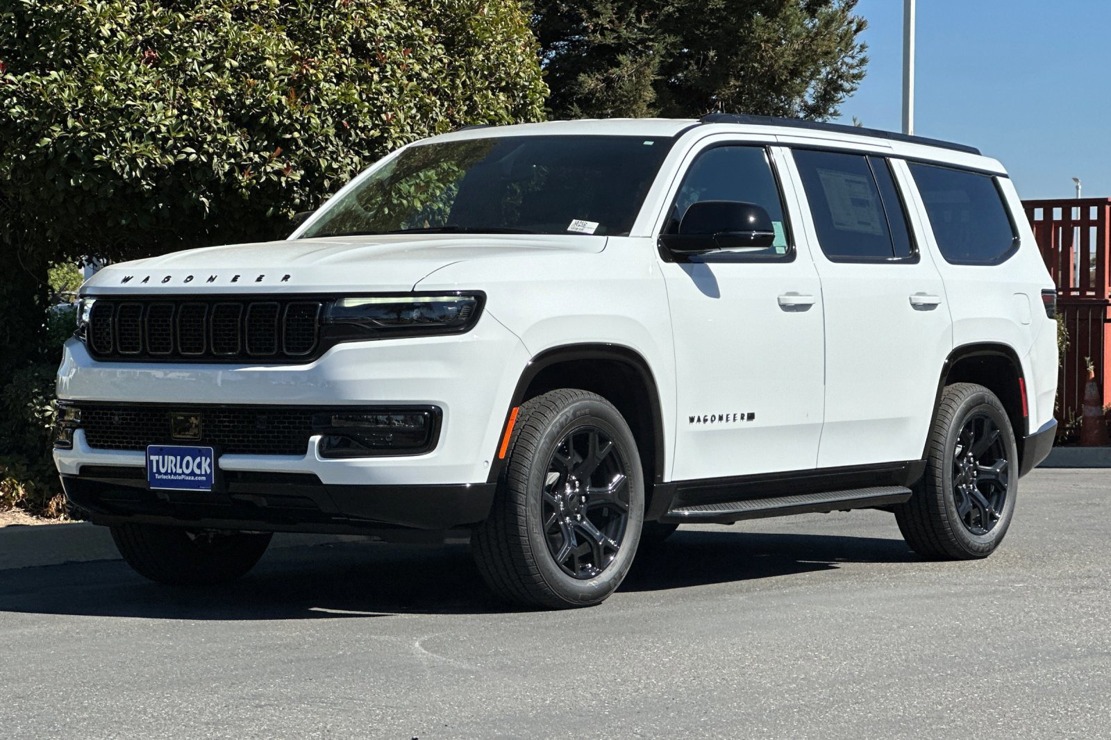 New 2025 Jeep Wagoneer Series II image 8