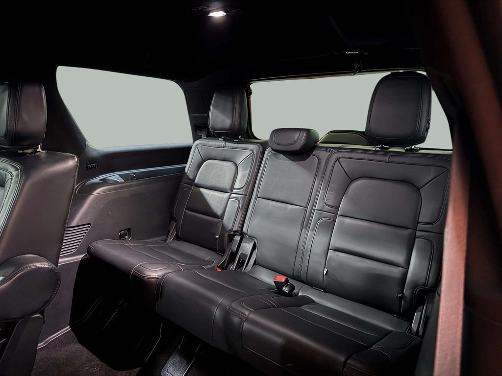 Certified 2023 Lincoln Navigator Reserve AWD/4WD image 26