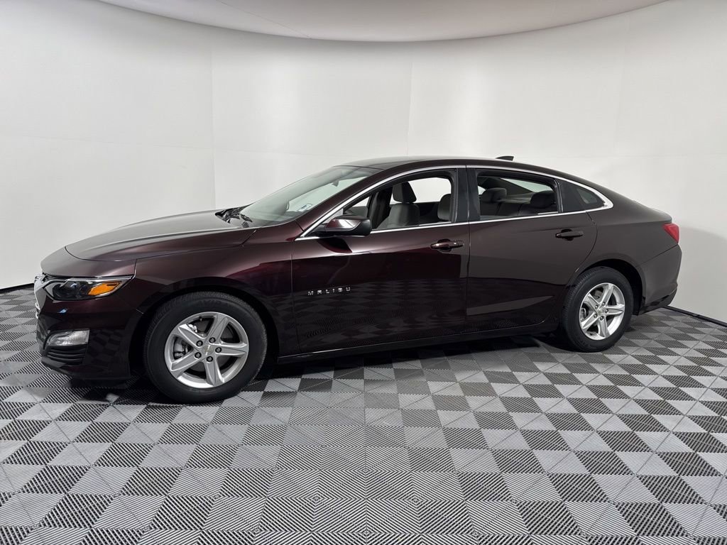 Used 2021 Chevrolet Malibu LS image 3