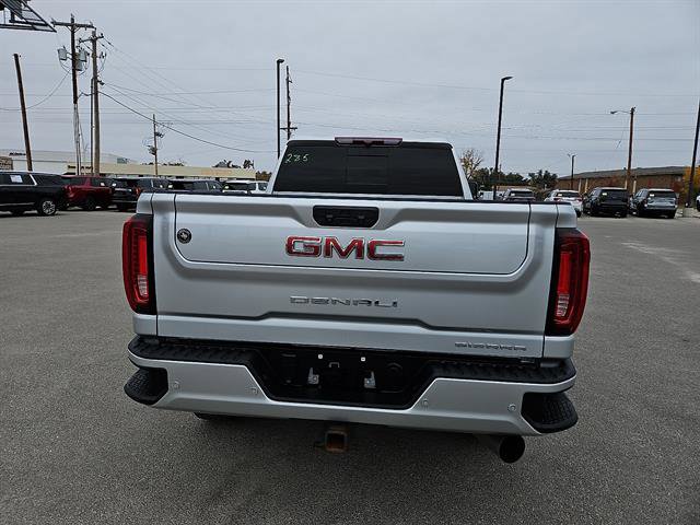 Used 2022 GMC Sierra 2500 Denali image 4