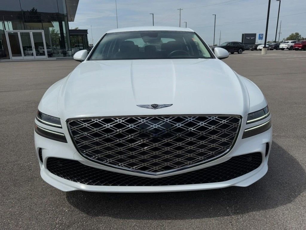 Certified 2025 Genesis G80 2.5T image 9