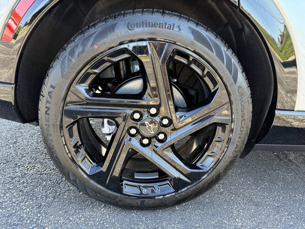 New 2025 Chevrolet Equinox EV RS image 33