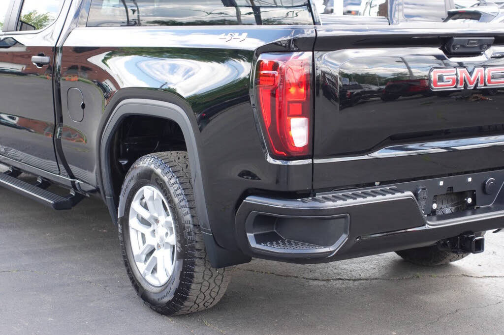 Used 2023 GMC Sierra 1500 Pro w/ Pro Value Package AWD/4WD image 10