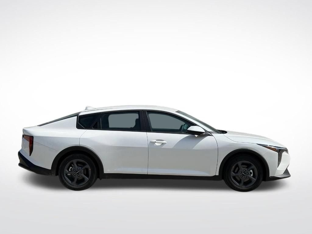 Used 2025 Kia K4 FWD video 2