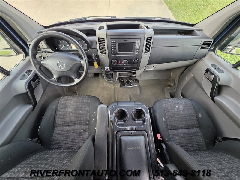 Used 2017 Mercedes-Benz Sprinter 3500 image 7