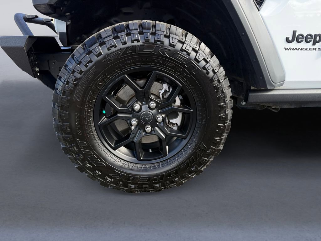 Certified 2025 Jeep Wrangler Willys image 10