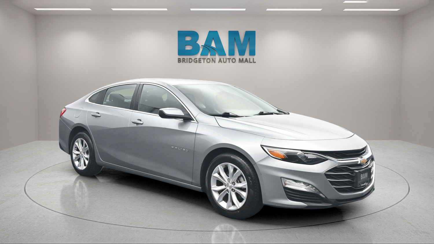 Used 2025 Chevrolet Malibu LT