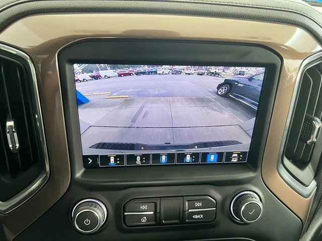 Used 2022 Chevrolet Silverado 2500 High Country w/ Technology Package image 22