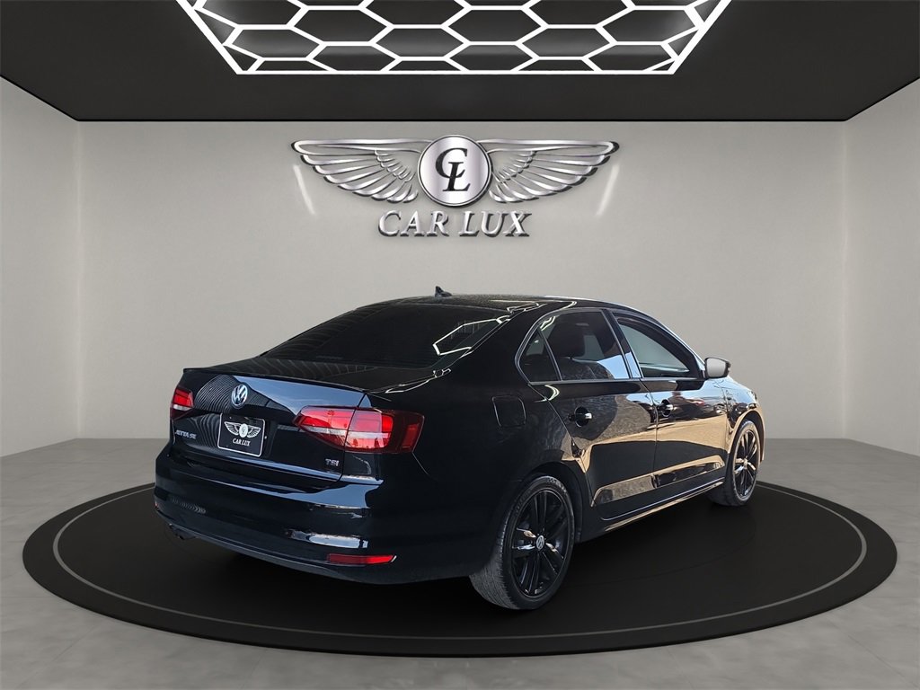 Used 2018 Volkswagen Jetta Sport image 6