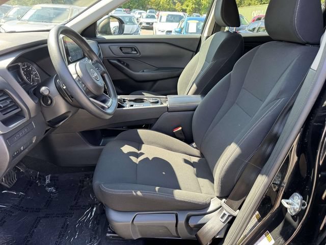 Used 2024 Nissan Rogue S AWD/4WD image 15