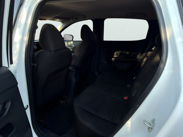 Certified 2025 Nissan Kicks S AWD/4WD image 17